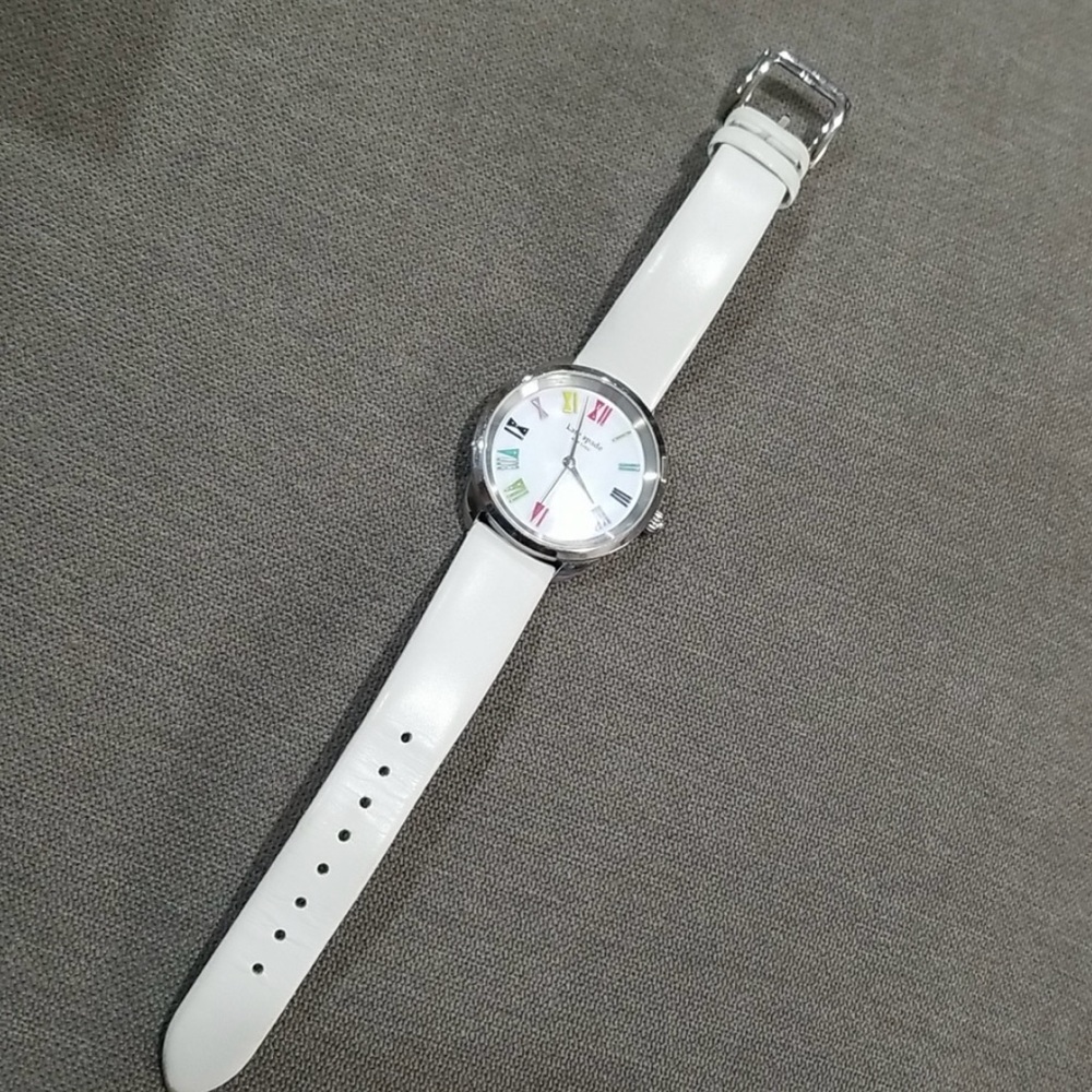 Beautiful Kate spade watch , needs battery